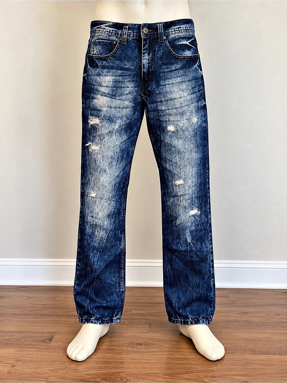 Jeanius akademiks Distressed Straight Leg Jeans in Blue